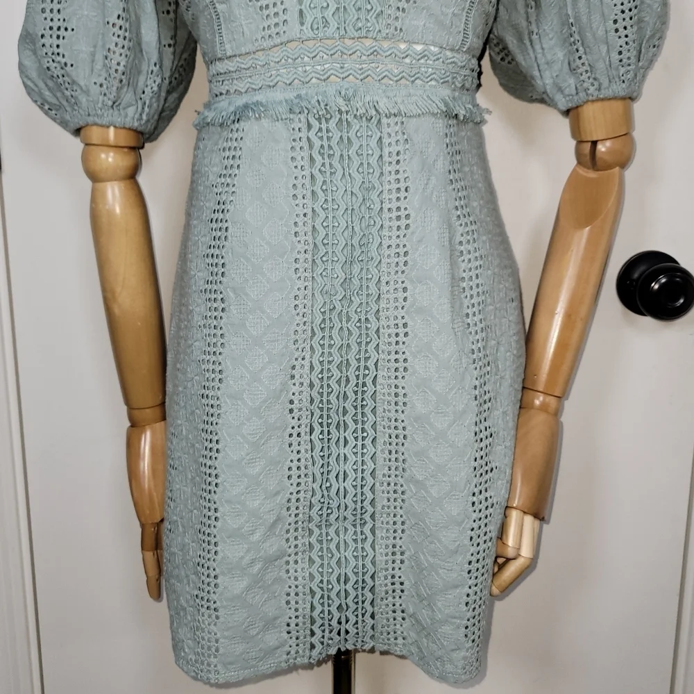 Esther & Co. Saints & Secrets Saige Green Puff Sleeve Eyelet Cotton Dress Size S - Picture 2 of 12